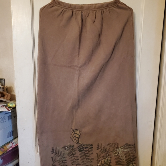 Bluefish Dresses & Skirts - Bluefish heavy knit skirt in tan xl